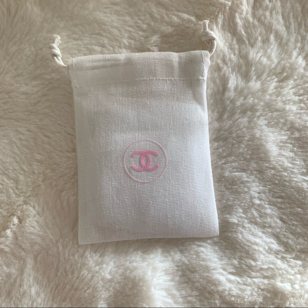 CHANEL mini tiny pouch